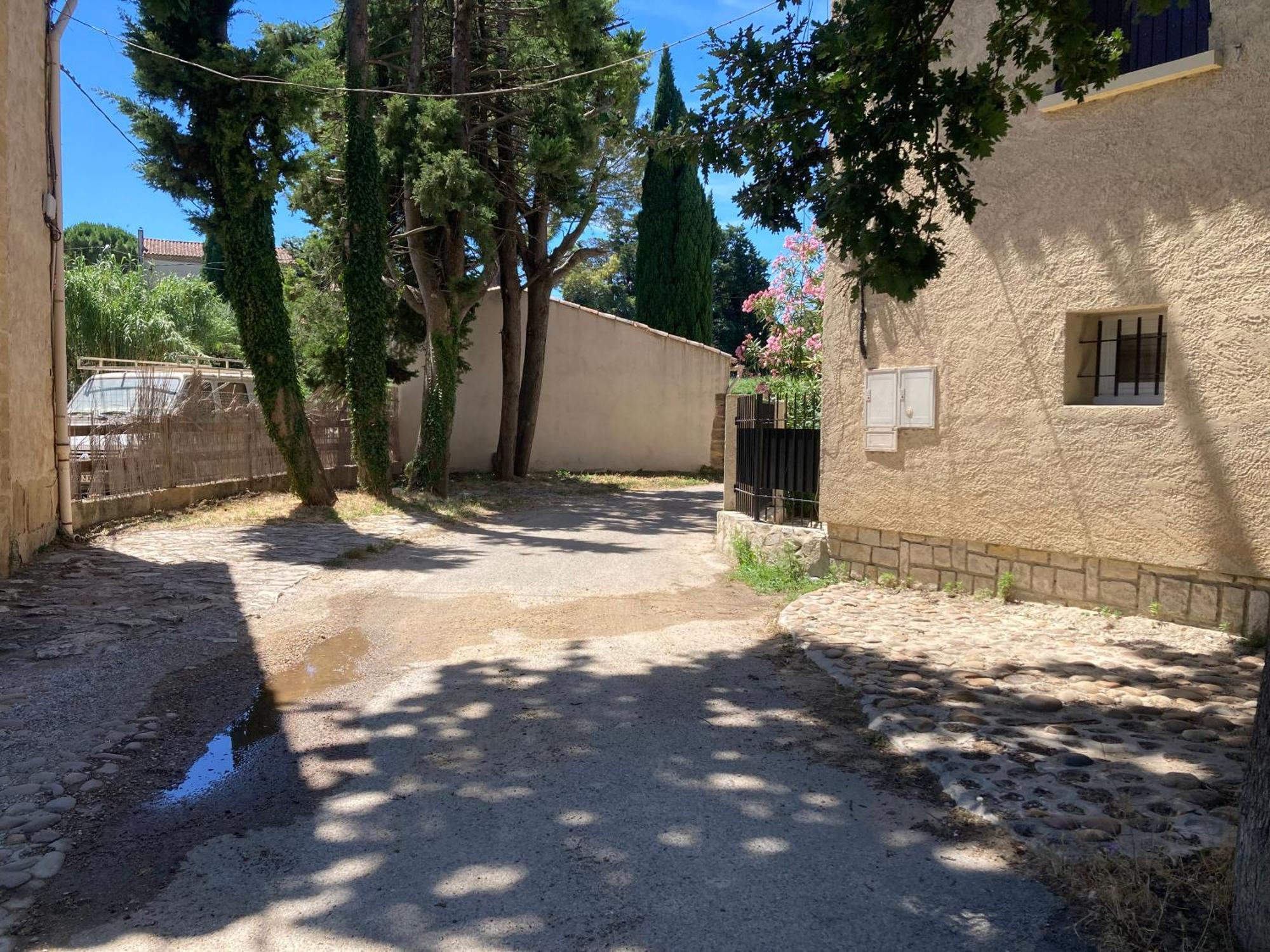 Le Studio D Aurelie Avec Spa Ete En Pleine Campagne Et Proche De Toute Commodite Roquemaure  Dış mekan fotoğraf